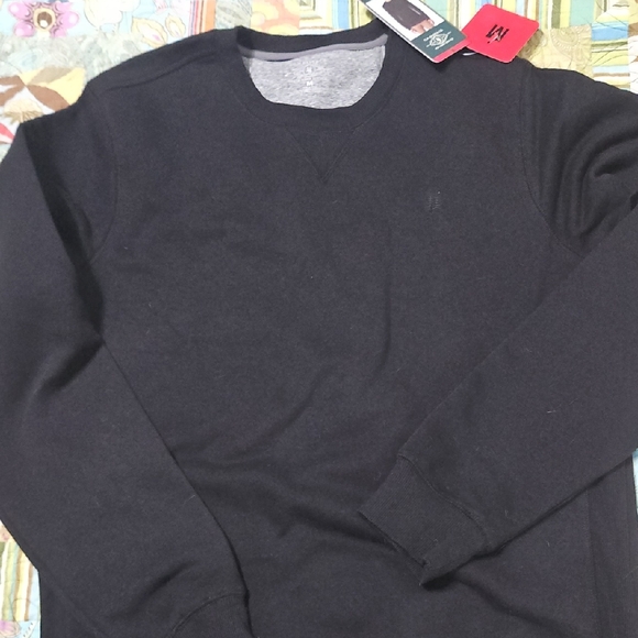 G.H. Bass & Co. Other - G.H.‎ Bass Men's Black Sweater